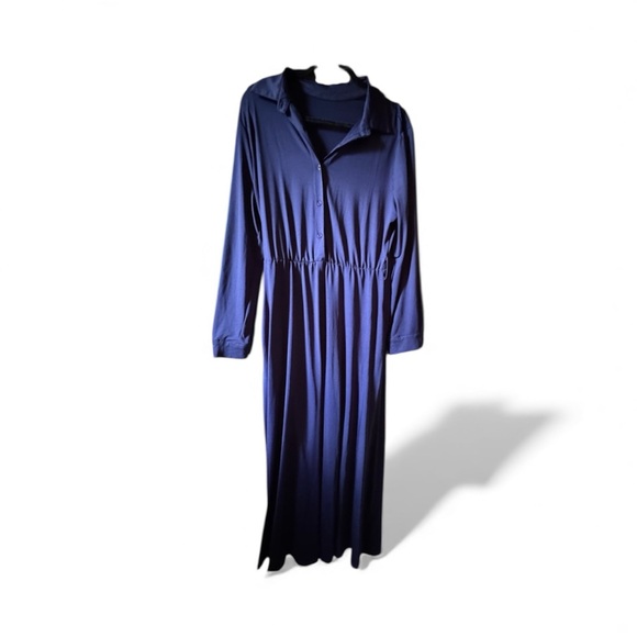 Elegant Navy Blue Maxi Dress - Picture 1 of 5